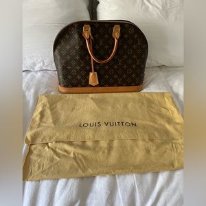 Louis Vuitton Alma MM